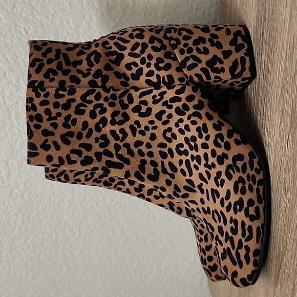 Bar III Gatlin Leopard Print Ankle Booties - Picture 2 of 14